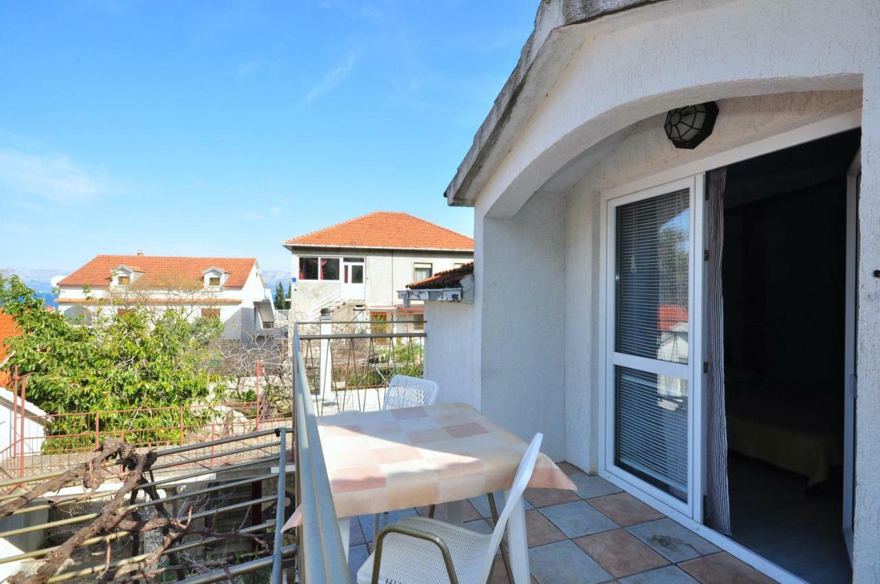 Apartmani Mlaja Trpanj Bagian luar foto